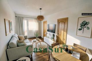 Pis  Calle carmelo. �oportunidad �nica! estupendo piso con ascensor y trastero, situ