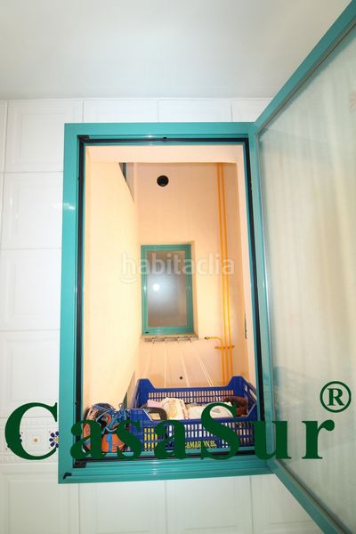 Foto ff302e90-fc7b-44b9-9b03-bee868e14d09. Pis amb calefacció aparcament piscina a Parquesol Valladolid