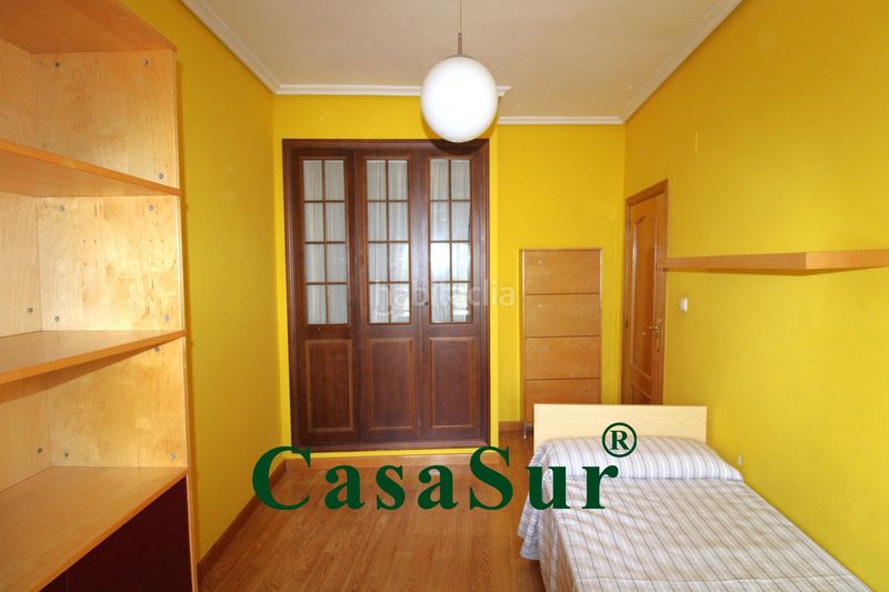 Foto 6edd17bd-d2cb-473c-b78a-4c4875a8a8ea. Flat with heating in Circular Valladolid