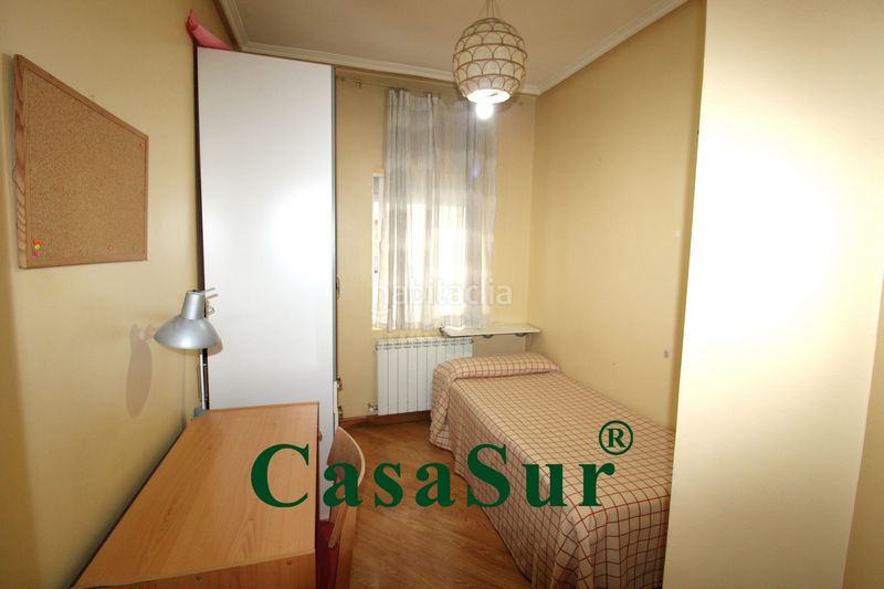 Foto 76cb0bde-21a5-452c-8b95-e10d2195a6c5. Flat with heating in Circular Valladolid