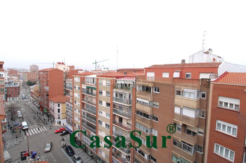 Foto a6bf70a7-0e2f-4f87-adac-b47dff2af1c2. Pis amb calefacció aparcament a Circular Valladolid