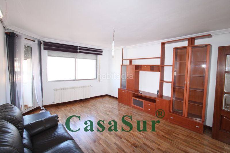 Foto b71aff33-8185-4beb-87dd-e76d51a8382c. Pis amb calefacció aparcament a La Rubia Valladolid