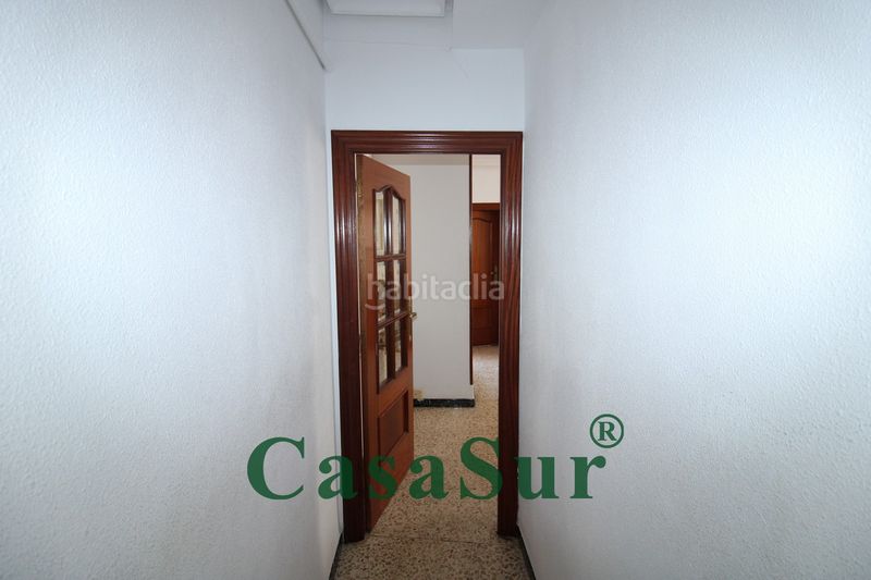 Foto d41782b9-b039-4e6d-a55b-9fd4ab381bbe. Pis a calle andarríos 2 a Pajarillos Bajos Valladolid
