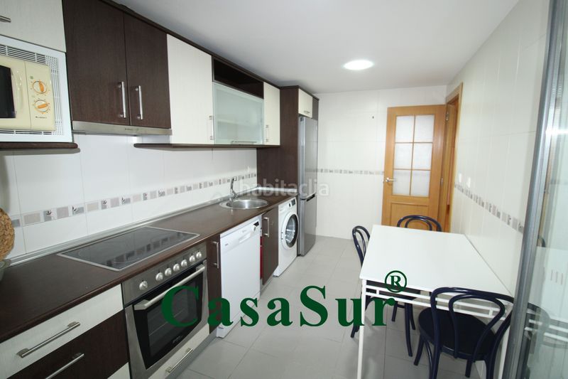 Foto bc3ec651-12c6-466e-b671-975393f8d2c1. Apartament amb calefacció aparcament a Hospital Nuevo Valladolid