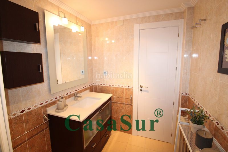 Foto a93d82dd-36d9-401a-8ac0-b6616f9cee02. Apartament amb calefacció aparcament a Circular Valladolid