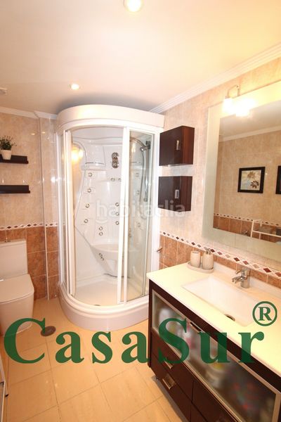Foto ac893766-623b-4b33-bd86-afd13336b047. Apartament amb calefacció aparcament a Circular Valladolid