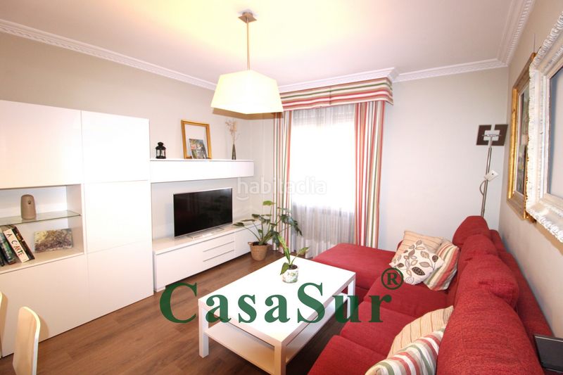 Foto b602da75-4f96-4267-aa86-b86fdde7bd96. Apartament amb calefacció aparcament a Circular Valladolid