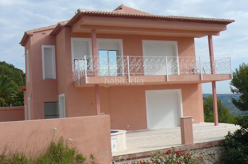 Foto 55351aa2-56b8-4457-a5b2-4b17382cf93a. Chalet avec parking piscine dans Oltamar - Cucarres Calp