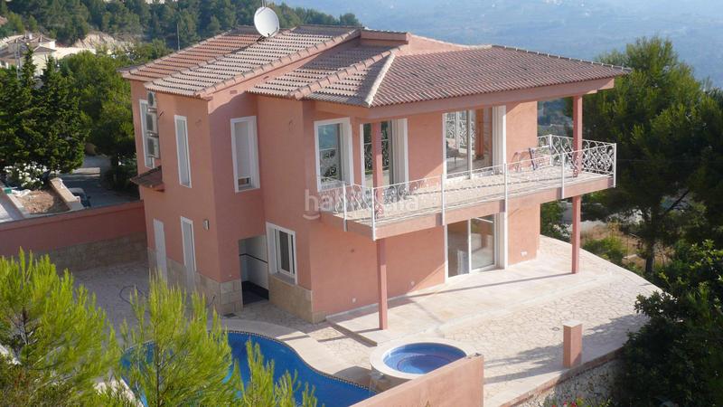 Foto e2f325e5-3168-4cf7-89dc-87f6fa0b6a24. Chalet avec parking piscine dans Oltamar - Cucarres Calp