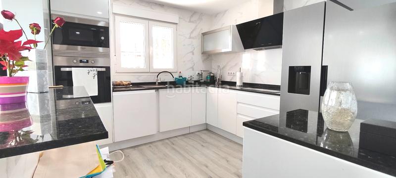 Foto e69d90d1-de23-4247-b8f3-e77f26da522c. Chalet with parking pool in Cometa Calp