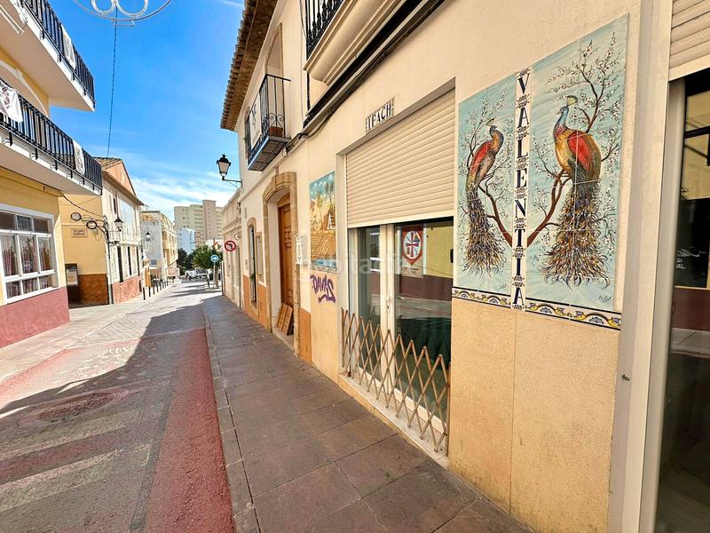 Foto c7cc86fd-7ef2-4056-929a-13bdcaa81fa0. Edificio en Pueblo Calp