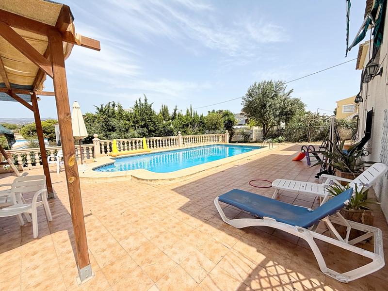 Foto b1347b14-e5d2-46ae-ab97-327d827f8751. Chalet avec chauffage parking piscine dans Carrió - La Merced - Los Pinos Calp