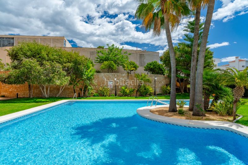 Foto 185fa125-f0be-44e1-b66b-5b9fdaabd14a. Apartament amb aparcament a Canuta Calp