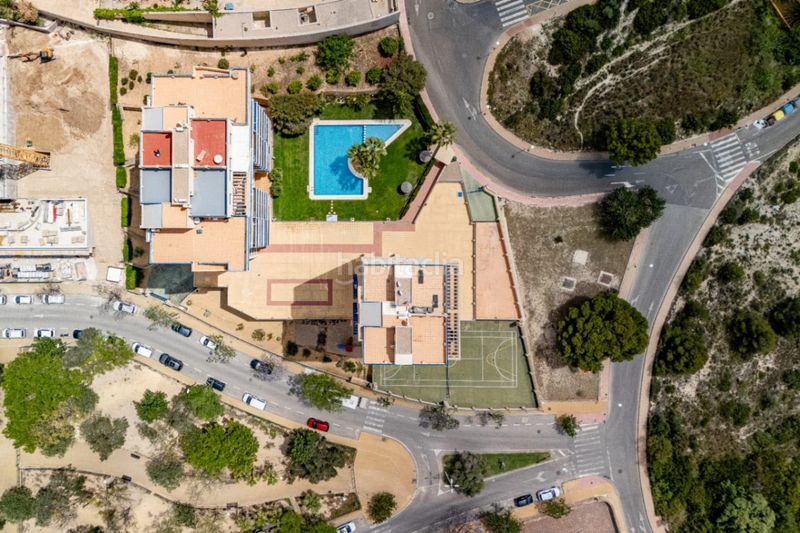 Foto e100d16c-ecd8-4a8f-b996-333e5aa3dccf. Apartament amb aparcament a Canuta Calp
