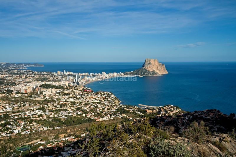 Foto f628b589-446c-47ff-9b62-e76a5c3297f7. Apartament amb aparcament a Canuta Calp