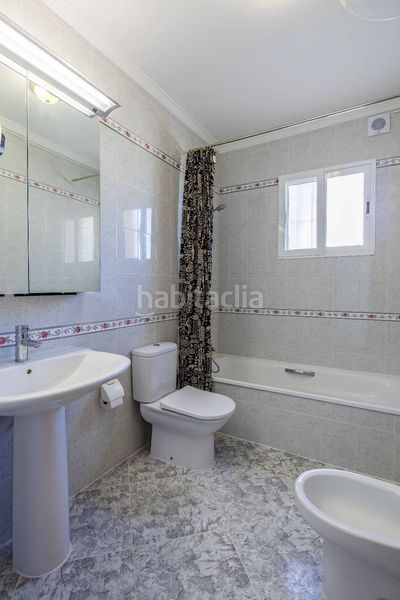 Foto c5ae7a94-5dbf-4298-a2eb-4e98e68ee6cf. Xalet amb aparcament a Pueblo Calp