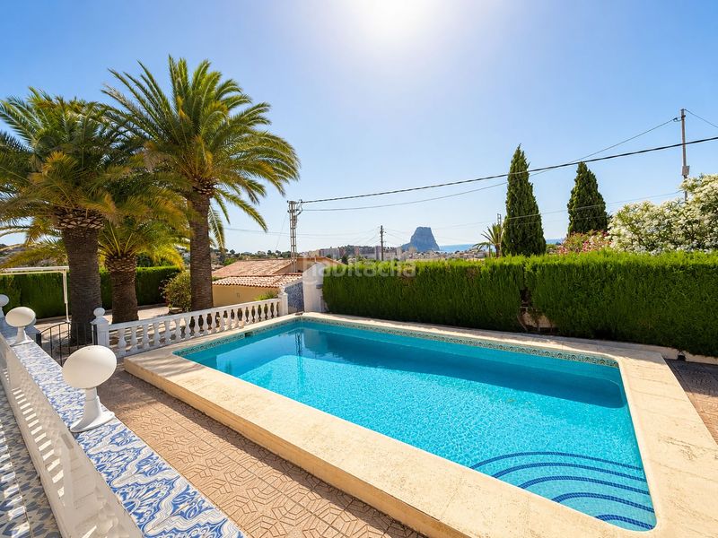 Foto a10043dc-7fab-4533-9f41-ae47e2f52313. Xalet amb piscina a Canuta Calp