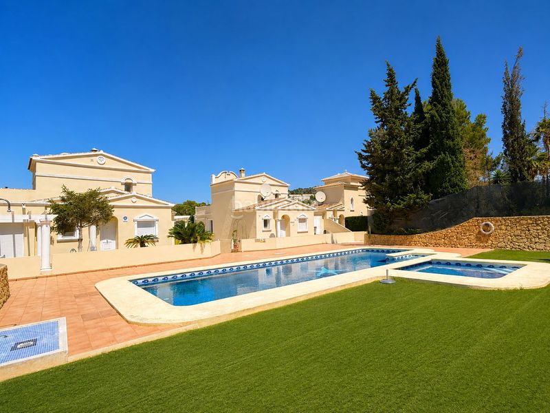 Foto 336bc6a5-dd4f-4422-91a7-600bad0f44c4. Casa en Cometa Calp