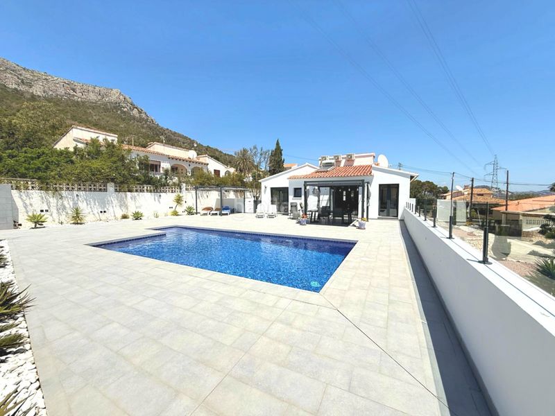 Foto df4f4e43-d74a-4720-b8f3-ffd6cca797c5. Chalet en Oltamar - Cucarres Calp