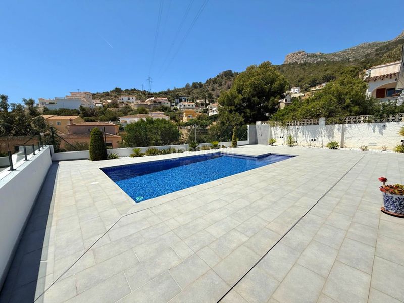 Foto 7b499140-50fc-499b-8a9d-afbcb3d487d7. Xalet amb aparcament piscina a Oltamar - Cucarres Calp