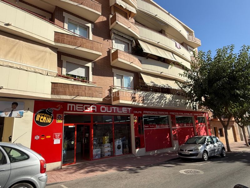 Foto 31b5474c-2b74-4f35-9a20-6c615109f57e. Local comercial en Pueblo Calp