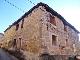 Mas  El callejón. Casa para reformar en vilviestr del pinar  burgos
