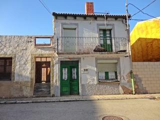 Mas à San cosme y san damián 12. Casa para reformar en zona centrica de hontoria del pinar  burgo