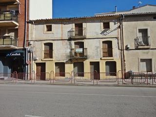 Maison  Cardenal benlloch. Edificio para reformar en el centro de salas de los infantes  bu