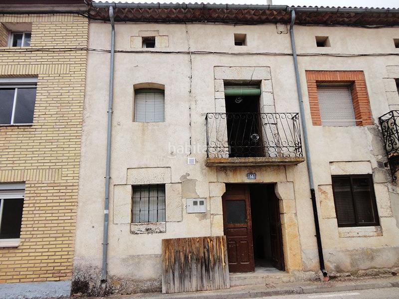 Foto 94b164d9-1de9-4cd2-aa86-30168125ddb4. Casa en iglesia 14 casa de pueblo con jardín y garaje en espejon soria en Espejón
