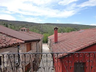 Masia a Iglesia 62. Casa para entrar a vivir en quintanilla urilla  burgos