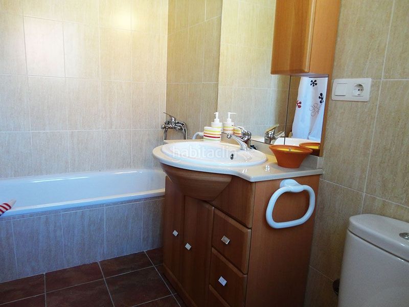 Foto a8f4bfeb-b7ca-4d38-9b49-84b0cedf4467. Casa adossada a huertas 10 a Espejón