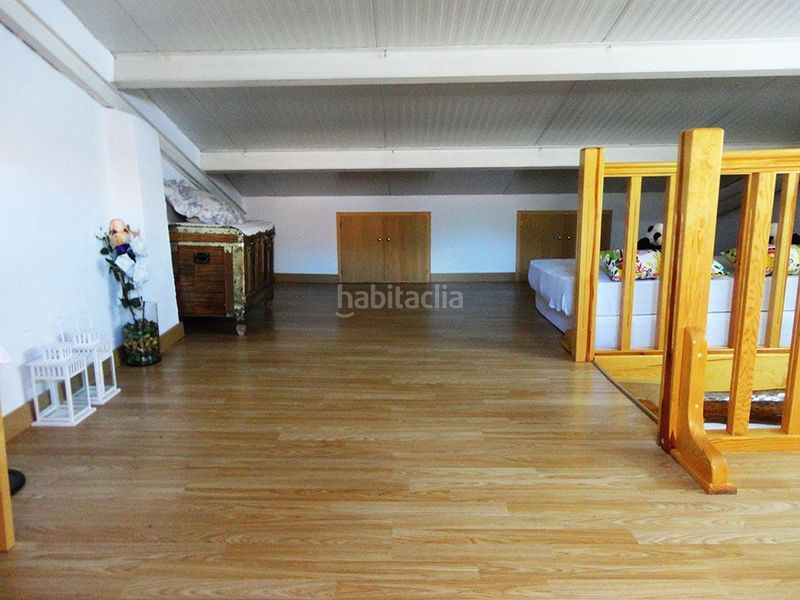 Foto b18a2783-975a-4e40-9f1b-958630f6a638. Casa adossada a huertas 10 a Espejón