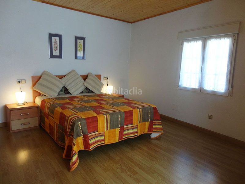 Foto b75594f4-56bc-41f6-be81-372dee33c1e3. Casa adossada a huertas 10 a Espejón