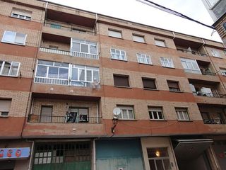 Etagenwohnung  Palacio. Piso con trastero en salas de los infantes  burgos