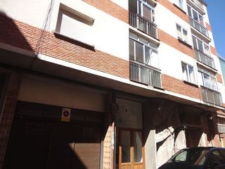 Pis  Santa teresa. Piso con trastero en salas de los infantes  burgos