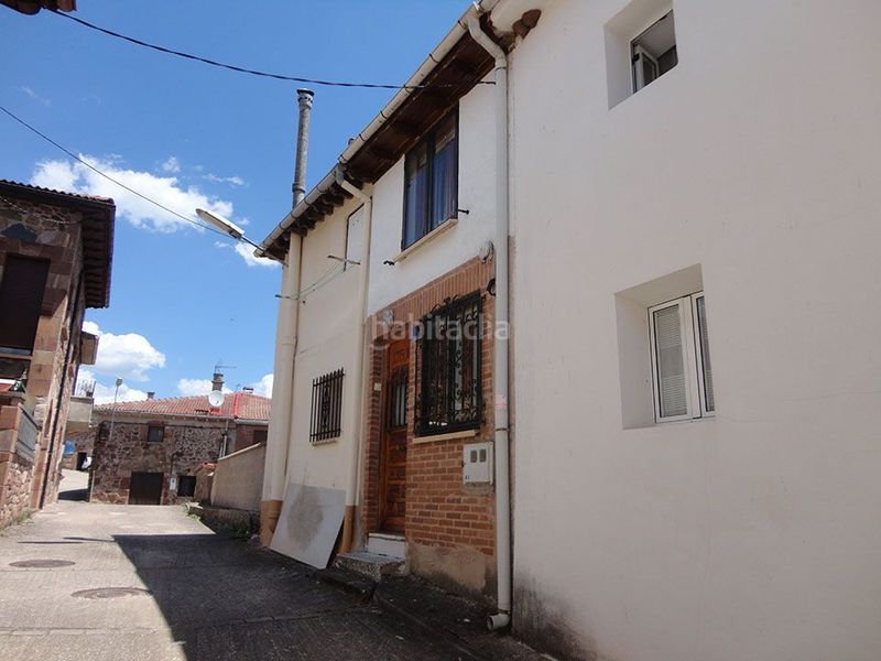 Foto 05335ef1-3b19-44c4-a7ff-7d7b373d4eac. Masia a Riocavado de la Sierra