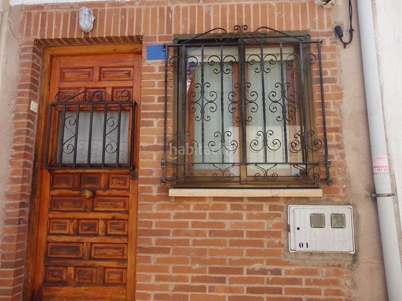 Foto 54f96e52-efc8-4193-a76b-0b33d5dce2c5. Masia a Riocavado de la Sierra