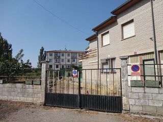 House  Palacio 9. Chalet con jardin en salas de los infantes  burgos