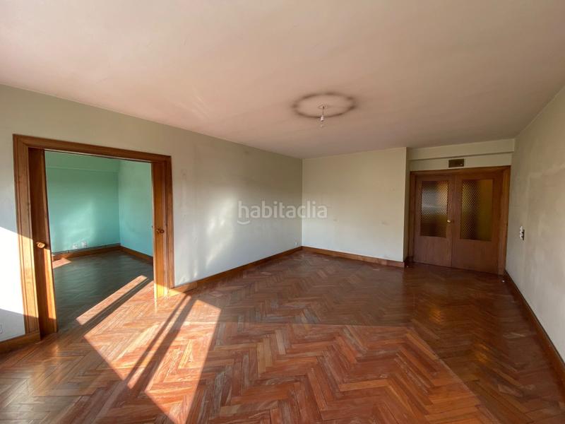 Foto cc58a708-3b61-429a-a9ae-1de6f0972120. Piso oportunidad única en el corazón ! en Centro - Recinto Amurallado Lugo