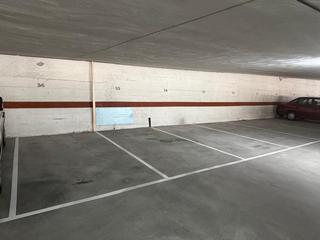 Lloguer Aparcament cotxe a San Roque - As Fontiñas. Se alquila plaza de garaje en zona catasol.