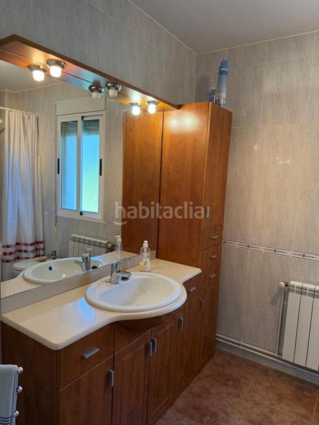 Foto df7b722e-e73c-46a9-9b1f-6e10f12ac8a7. Casa se vende casa con gran parcela en Begonte
