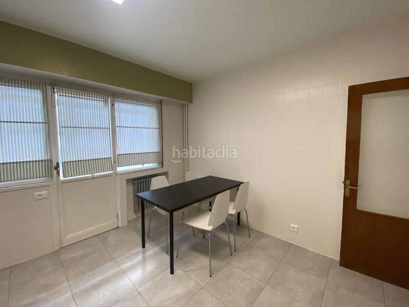 Foto 8349c7fa-4051-4186-9124-4f395671c3f4. Location appartement avec chauffage dans A Milagrosa Lugo