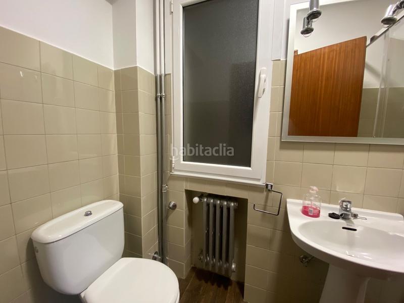 Foto b27b37f8-3162-4bb7-983d-312c9bcd6c05. Rent flat with heating in A Milagrosa Lugo