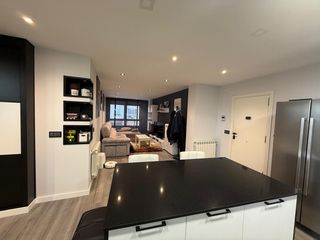 Lloguer Apartament a A Piriganlla - Albeiros - Garabolos. Apartamento en alquiler en calle manuel maría  comodidad y excel