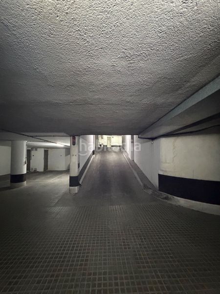 Foto fb19cd50-3e08-49f0-9656-0eab3da53591. Aparcament cotxe a Centro - Recinto Amurallado Lugo
