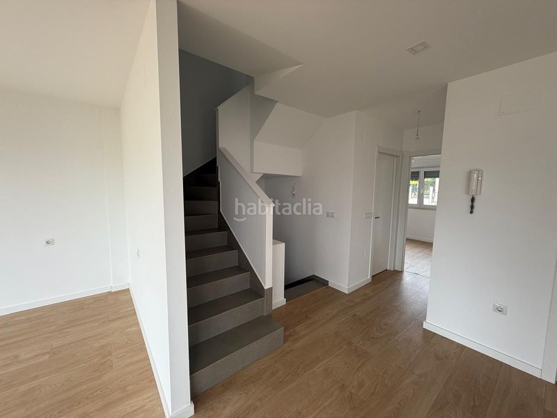 Foto 4f095693-35d8-4bbc-979d-78deb976d9d7. Casa adossada amb calefacció a Parroquias del Oeste Lugo