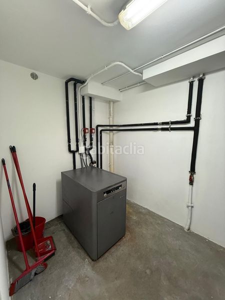 Foto c2f7f914-a3ce-401e-a4df-e2c84e2ef0a1. Casa adossada amb calefacció a Parroquias del Oeste Lugo