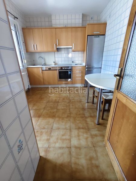 Foto ca17f6ca-e935-4202-8b5a-e6add160e67a. Pis amb calefacció a A Milagrosa Lugo
