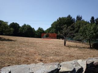 Terreny residencial a Parroquias del Este. Se venden parcelas edificables  a 5 kms de lugo