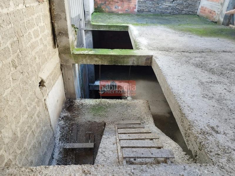 Foto 4db5de3b-6bfb-4b29-8e5e-187e3f8266af. Casa se vende casa para reformar en rúa quirogafonte dos ranchos en Lugo